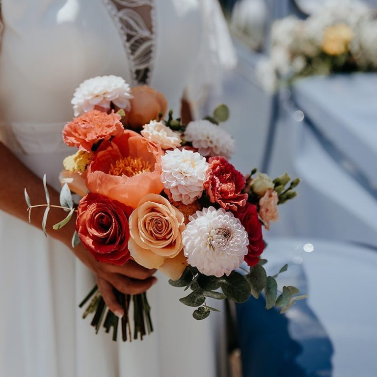 Spécialiste des bouquets de mariée et de la décoration florale des mariages sur la Côte d'Opale. L'Agave Fleuriste Wimereux